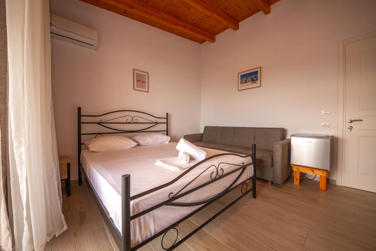 Villa Rondo Himarë Extérieur photo